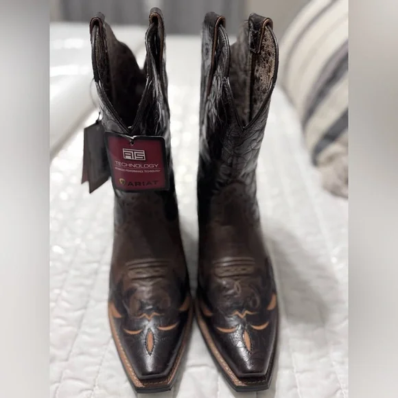 Ariat Dahlia Boots - Brand new - Picture 1 of 4